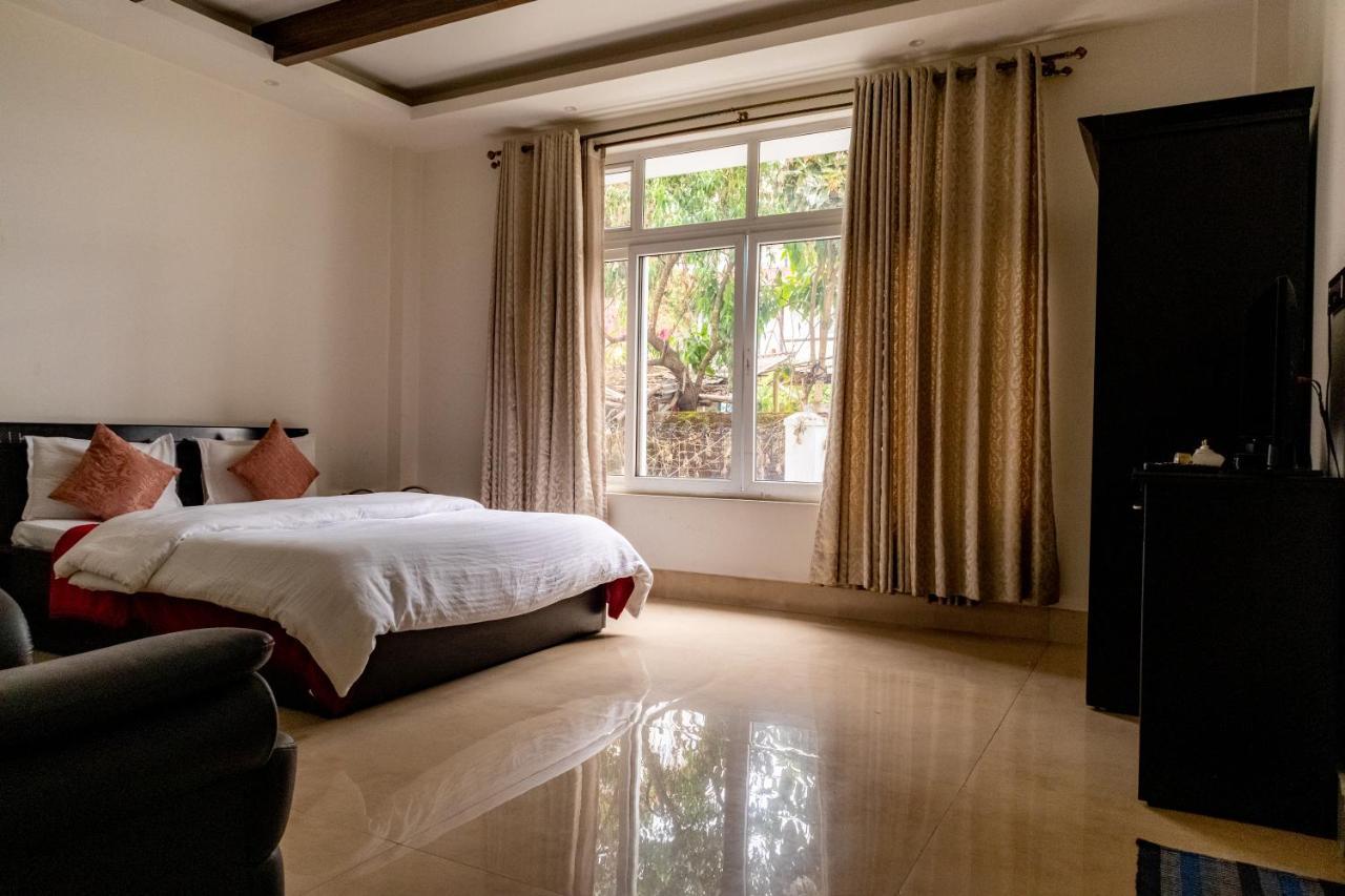 Ivory Bliss, The Boutique Homestay 실롱 외부 사진