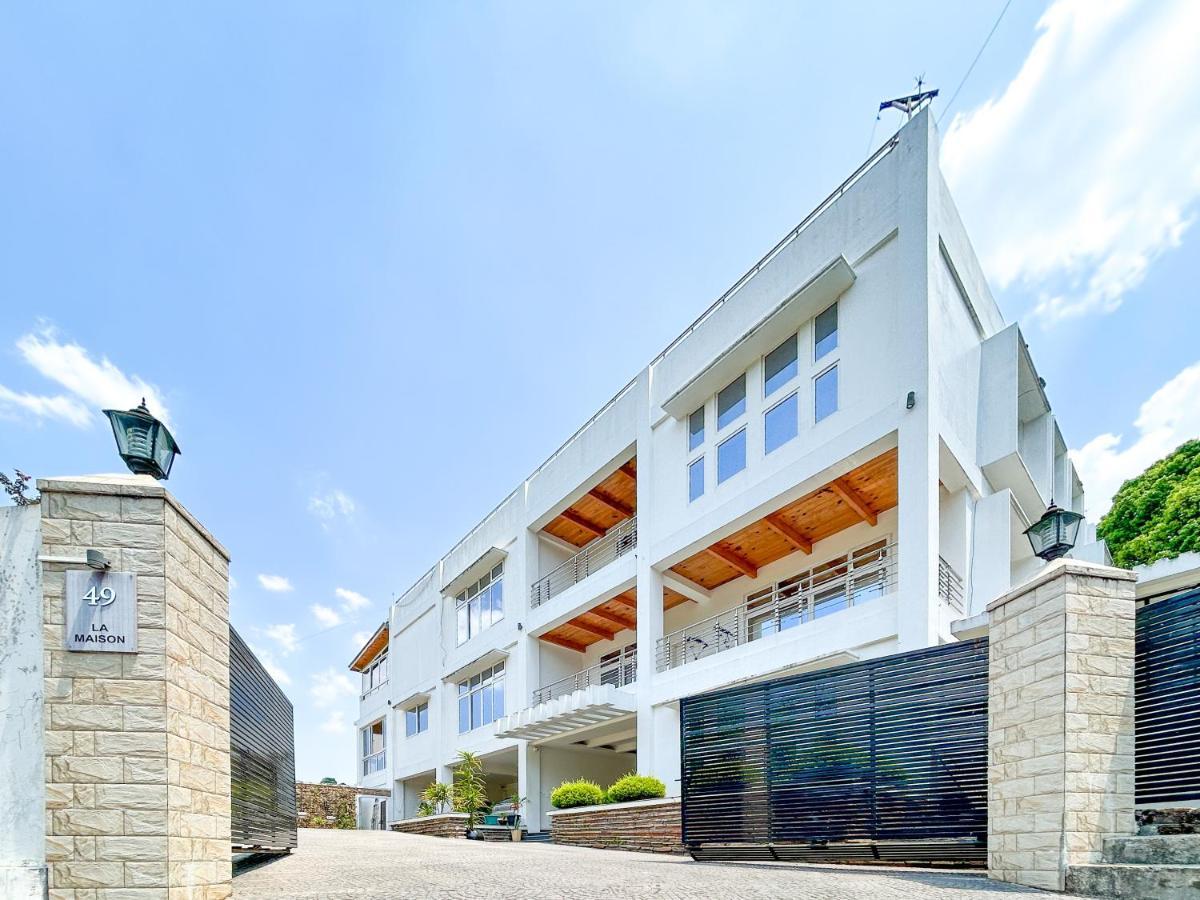 Ivory Bliss, The Boutique Homestay 실롱 외부 사진