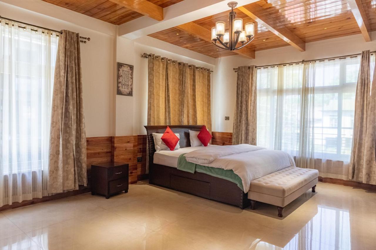Ivory Bliss, The Boutique Homestay 실롱 외부 사진